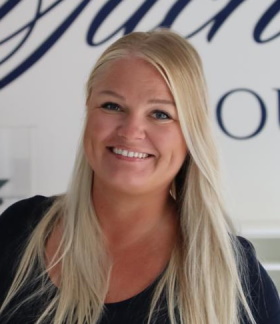 Anna Lindstrom Luxury Yacht Group Team
