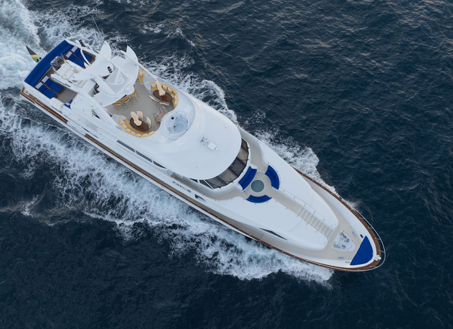 Yacht Favor High Angle Underway