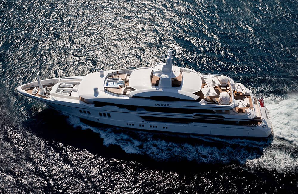 irimari charter yacht