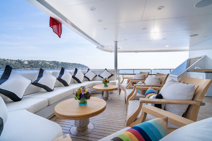 Yacht Kaiser Aft Lounge