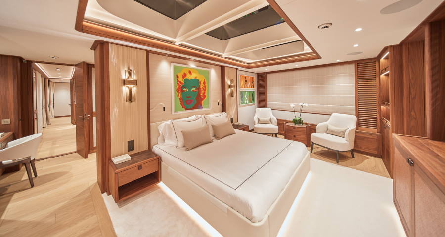 Yacht Solemates Master Cabin